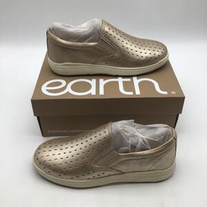 Earth ETNEL Womens Gold‎ Metallic Perforated Leather Slip On Sneakers 7 M NEW